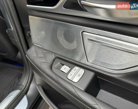 Черный БМВ 7 Серия, объемом двигателя 3 л и пробегом 107 тыс. км за 74950 $, фото 100 на Automoto.ua