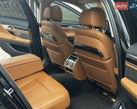 Черный БМВ 7 Серия, объемом двигателя 3 л и пробегом 129 тыс. км за 47750 $, фото 45 на Automoto.ua