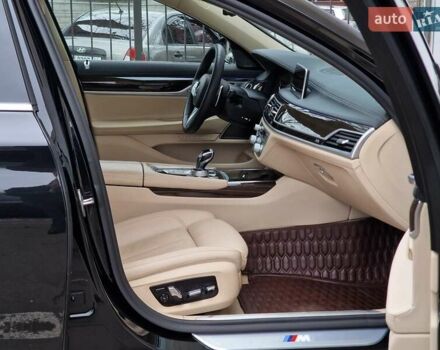 Черный БМВ 7 Серия, объемом двигателя 3 л и пробегом 116 тыс. км за 50990 $, фото 37 на Automoto.ua