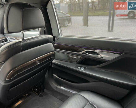 Черный БМВ 7 Серия, объемом двигателя 3 л и пробегом 75 тыс. км за 59000 $, фото 35 на Automoto.ua