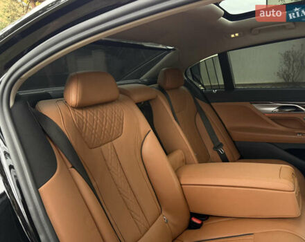 Черный БМВ 7 Серия, объемом двигателя 3 л и пробегом 83 тыс. км за 55000 $, фото 33 на Automoto.ua