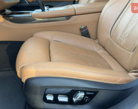 Черный БМВ 7 Серия, объемом двигателя 2.99 л и пробегом 105 тыс. км за 59900 $, фото 16 на Automoto.ua