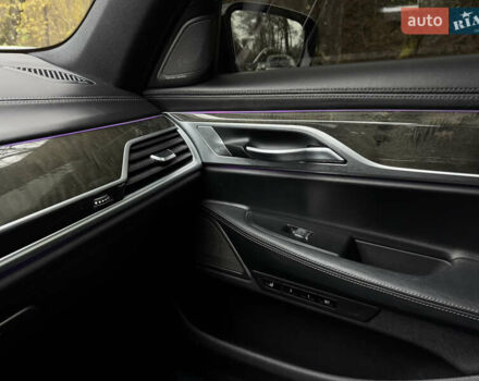 Черный БМВ 7 Серия, объемом двигателя 4.39 л и пробегом 85 тыс. км за 49000 $, фото 15 на Automoto.ua