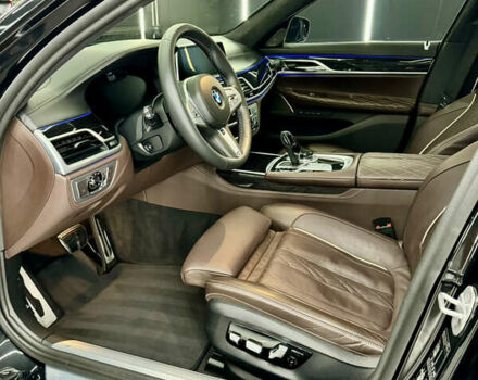 Черный БМВ 7 Серия, объемом двигателя 2.99 л и пробегом 130 тыс. км за 73000 $, фото 13 на Automoto.ua