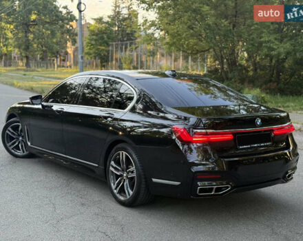 БМВ 7 Серія 2020 у Києві на Automoto.ua Чорний БМВ 7 Серія, об'ємом двигуна 3 л та пробігом 126 тис. км за 53000 $, фото 11 на Automoto.ua