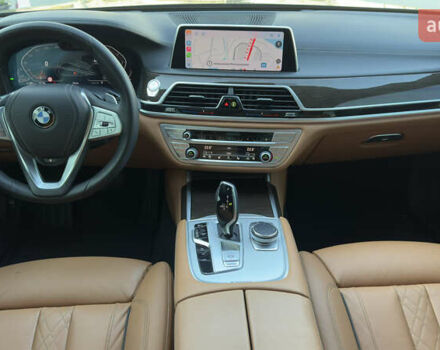 Черный БМВ 7 Серия, объемом двигателя 2.99 л и пробегом 105 тыс. км за 59900 $, фото 9 на Automoto.ua