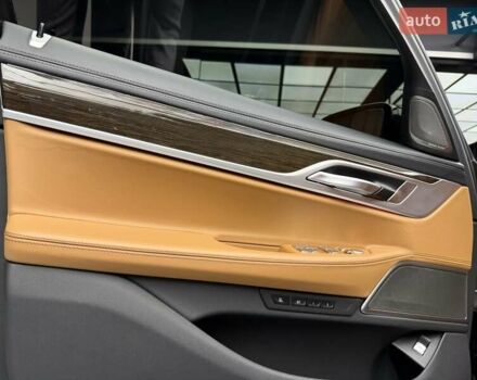 Черный БМВ 7 Серия, объемом двигателя 3 л и пробегом 109 тыс. км за 73900 $, фото 25 на Automoto.ua