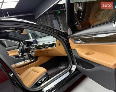 Черный БМВ 7 Серия, объемом двигателя 3 л и пробегом 109 тыс. км за 73900 $, фото 55 на Automoto.ua