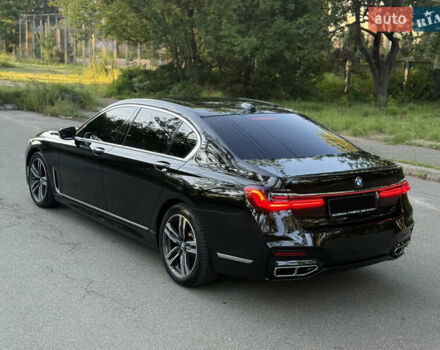 БМВ 7 Серія 2020 у Києві на Automoto.ua Чорний БМВ 7 Серія, об'ємом двигуна 3 л та пробігом 126 тис. км за 53000 $, фото 6 на Automoto.ua