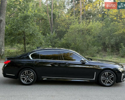 БМВ 7 Серія 2020 у Києві на Automoto.ua Чорний БМВ 7 Серія, об'ємом двигуна 3 л та пробігом 126 тис. км за 53000 $, фото 9 на Automoto.ua