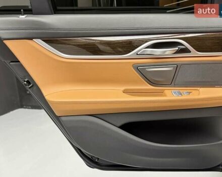 Черный БМВ 7 Серия, объемом двигателя 3 л и пробегом 109 тыс. км за 73900 $, фото 40 на Automoto.ua