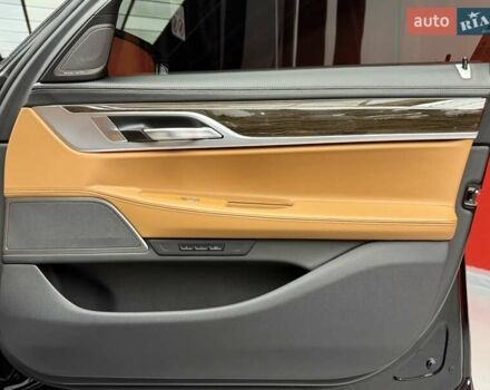 Черный БМВ 7 Серия, объемом двигателя 3 л и пробегом 109 тыс. км за 73900 $, фото 57 на Automoto.ua