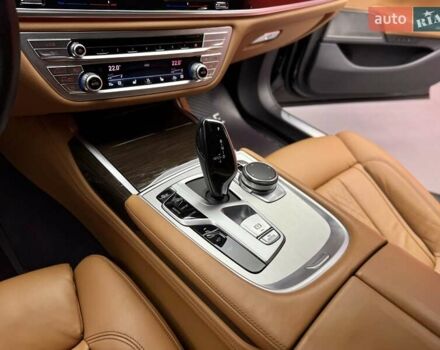 Черный БМВ 7 Серия, объемом двигателя 3 л и пробегом 109 тыс. км за 73900 $, фото 35 на Automoto.ua