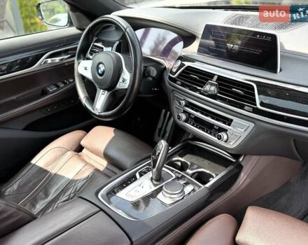 Черный БМВ 7 Серия, объемом двигателя 3 л и пробегом 97 тыс. км за 48999 $, фото 16 на Automoto.ua