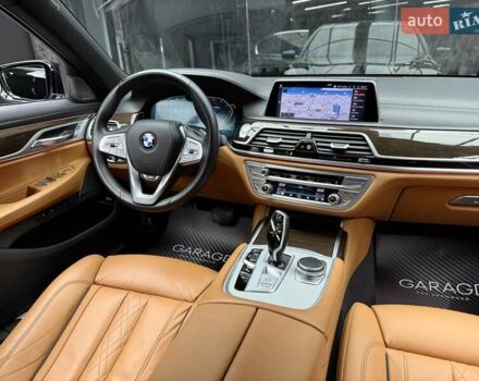 Черный БМВ 7 Серия, объемом двигателя 3 л и пробегом 109 тыс. км за 73900 $, фото 37 на Automoto.ua