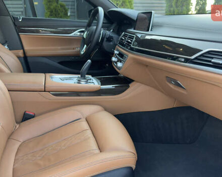 Черный БМВ 7 Серия, объемом двигателя 2.99 л и пробегом 105 тыс. км за 59900 $, фото 12 на Automoto.ua