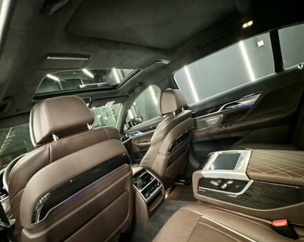 Черный БМВ 7 Серия, объемом двигателя 2.99 л и пробегом 130 тыс. км за 73000 $, фото 28 на Automoto.ua