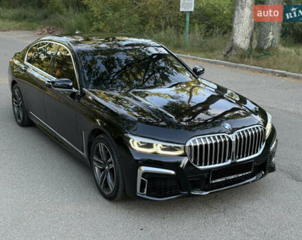 БМВ 7 Серія 2020 у Києві на Automoto.ua Чорний БМВ 7 Серія, об'ємом двигуна 3 л та пробігом 126 тис. км за 53000 $, фото 1 на Automoto.ua