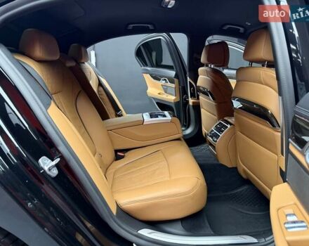 Черный БМВ 7 Серия, объемом двигателя 3 л и пробегом 109 тыс. км за 73900 $, фото 48 на Automoto.ua