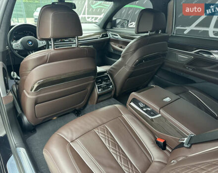 Черный БМВ 7 Серия, объемом двигателя 6.59 л и пробегом 62 тыс. км за 72999 $, фото 23 на Automoto.ua