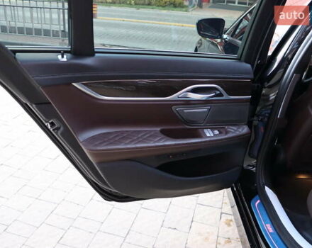 Черный БМВ 7 Серия, объемом двигателя 3 л и пробегом 119 тыс. км за 66900 $, фото 40 на Automoto.ua