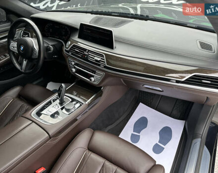 Черный БМВ 7 Серия, объемом двигателя 6.59 л и пробегом 62 тыс. км за 72999 $, фото 32 на Automoto.ua