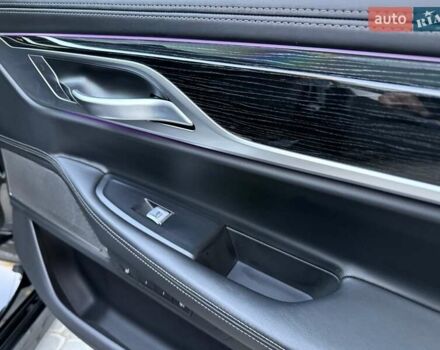 Черный БМВ 7 Серия, объемом двигателя 4.39 л и пробегом 122 тыс. км за 56999 $, фото 70 на Automoto.ua