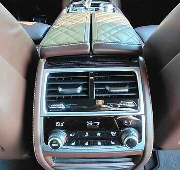 Чорний БМВ 7 Серія, об'ємом двигуна 6.59 л та пробігом 65 тис. км за 82000 $, фото 23 на Automoto.ua