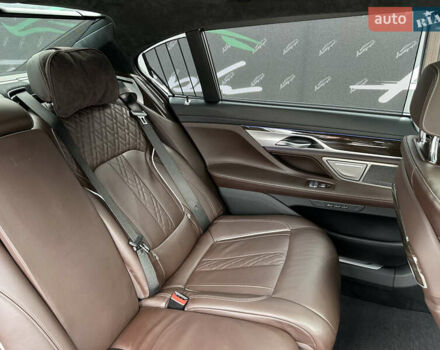 Черный БМВ 7 Серия, объемом двигателя 6.59 л и пробегом 62 тыс. км за 72999 $, фото 36 на Automoto.ua