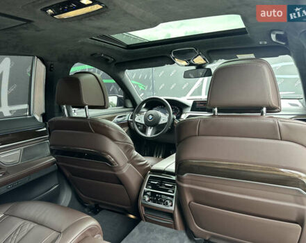 Черный БМВ 7 Серия, объемом двигателя 6.59 л и пробегом 62 тыс. км за 72999 $, фото 34 на Automoto.ua