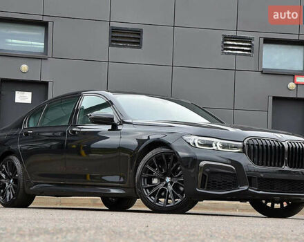 Черный БМВ 7 Серия, объемом двигателя 3 л и пробегом 32 тыс. км за 55500 $, фото 2 на Automoto.ua