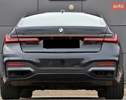 Черный БМВ 7 Серия, объемом двигателя 3 л и пробегом 32 тыс. км за 55500 $, фото 14 на Automoto.ua