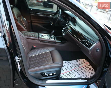 Черный БМВ 7 Серия, объемом двигателя 3 л и пробегом 119 тыс. км за 66900 $, фото 56 на Automoto.ua