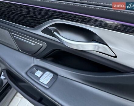 Черный БМВ 7 Серия, объемом двигателя 4.39 л и пробегом 122 тыс. км за 56999 $, фото 62 на Automoto.ua