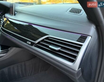 Черный БМВ 7 Серия, объемом двигателя 4.39 л и пробегом 122 тыс. км за 56999 $, фото 77 на Automoto.ua