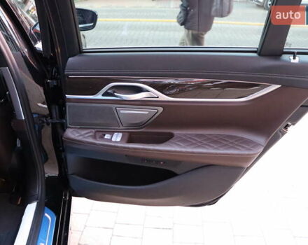 Черный БМВ 7 Серия, объемом двигателя 3 л и пробегом 119 тыс. км за 66900 $, фото 52 на Automoto.ua