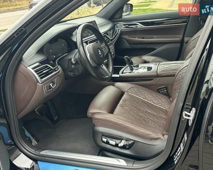 Чорний БМВ 7 Серія, об'ємом двигуна 2.99 л та пробігом 19 тис. км за 91700 $, фото 49 на Automoto.ua