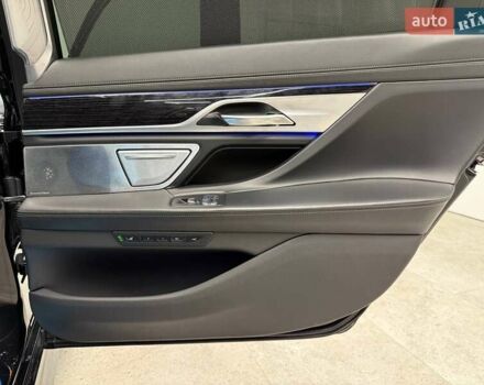 Черный БМВ 7 Серия, объемом двигателя 3 л и пробегом 110 тыс. км за 79999 $, фото 74 на Automoto.ua