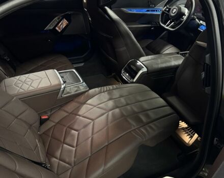 Чорний БМВ 7 Серія, об'ємом двигуна 4.4 л та пробігом 50 тис. км за 153000 $, фото 6 на Automoto.ua