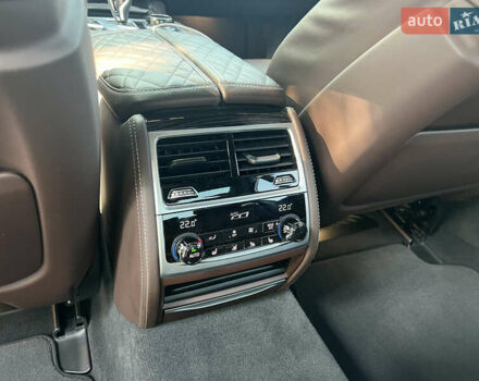 Черный БМВ 7 Серия, объемом двигателя 6.59 л и пробегом 42 тыс. км за 91500 $, фото 29 на Automoto.ua