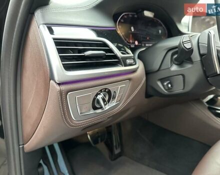 Чорний БМВ 7 Серія, об'ємом двигуна 2.99 л та пробігом 19 тис. км за 91700 $, фото 87 на Automoto.ua