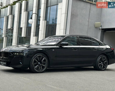 Черный БМВ 7 Серия, объемом двигателя 4.39 л и пробегом 50 тыс. км за 153000 $, фото 13 на Automoto.ua