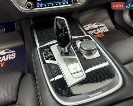 Черный БМВ 7 Серия, объемом двигателя 3 л и пробегом 110 тыс. км за 79999 $, фото 35 на Automoto.ua