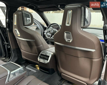 Черный БМВ 7 Серия, объемом двигателя 4.39 л и пробегом 50 тыс. км за 155000 $, фото 44 на Automoto.ua