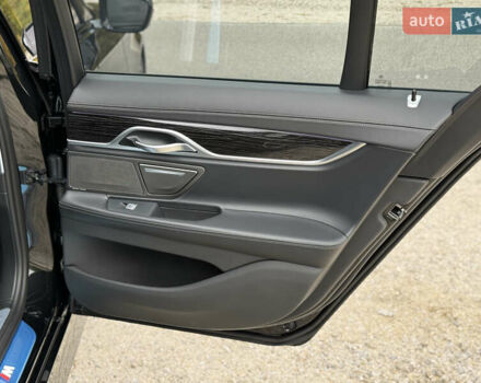 Черный БМВ 7 Серия, объемом двигателя 2.99 л и пробегом 48 тыс. км за 77600 $, фото 28 на Automoto.ua