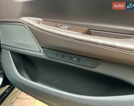 Чорний БМВ 7 Серія, об'ємом двигуна 2.99 л та пробігом 19 тис. км за 91700 $, фото 81 на Automoto.ua