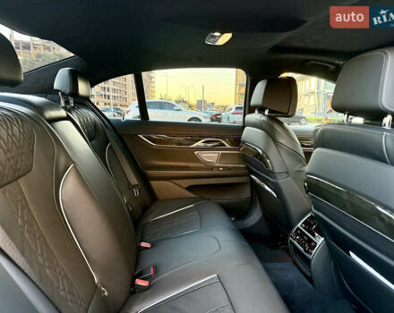 Чорний БМВ 7 Серія, об'ємом двигуна 2.99 л та пробігом 50 тис. км за 82000 $, фото 15 на Automoto.ua