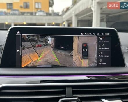 Чорний БМВ 7 Серія, об'ємом двигуна 2.99 л та пробігом 19 тис. км за 91700 $, фото 107 на Automoto.ua