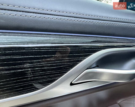 Черный БМВ 7 Серия, объемом двигателя 6.59 л и пробегом 42 тыс. км за 91500 $, фото 53 на Automoto.ua