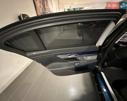 Черный БМВ 7 Серия, объемом двигателя 4.39 л и пробегом 1 тыс. км за 145000 $, фото 7 на Automoto.ua